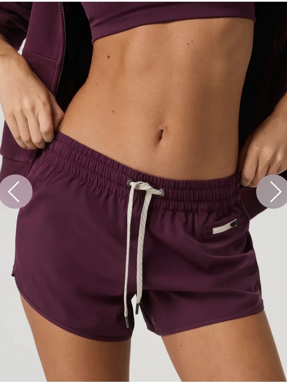 Vuori WOMEN'S CLEMENTINE 2.0 SHORT 4"
Size small cerise color